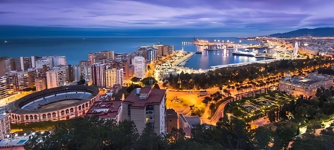 Teatro Suites Málaga Esterno foto
